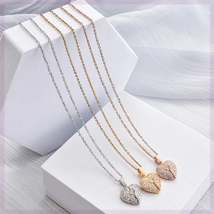 Herzmedaillon mit Engelsflügeln